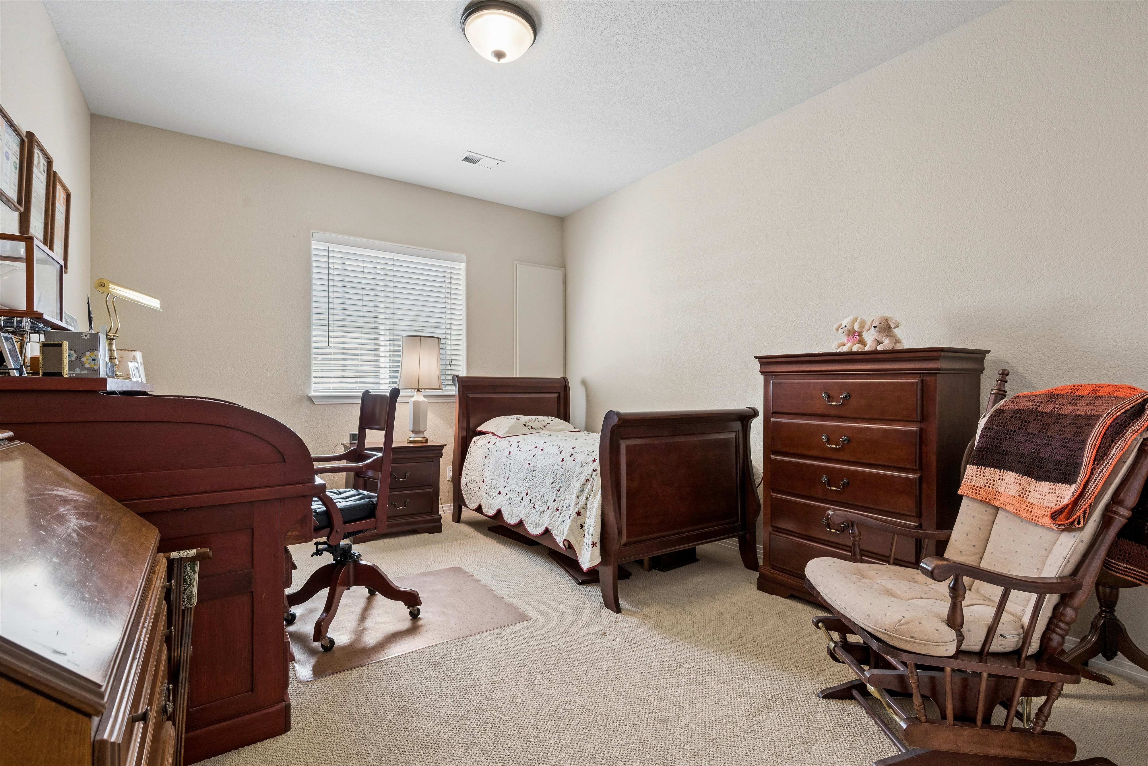  Rarely available corner unit in Carriage Court - 物件實景