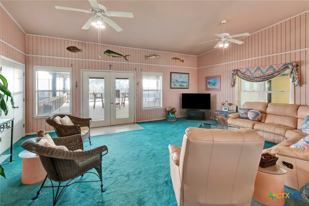 504 S 12th Street, Port O'Connor, Texas, 77982, United States, 5 Bedrooms Bedrooms, ,4 BathroomsBathrooms,Residential,For Sale,504 S 12th Street,1559126