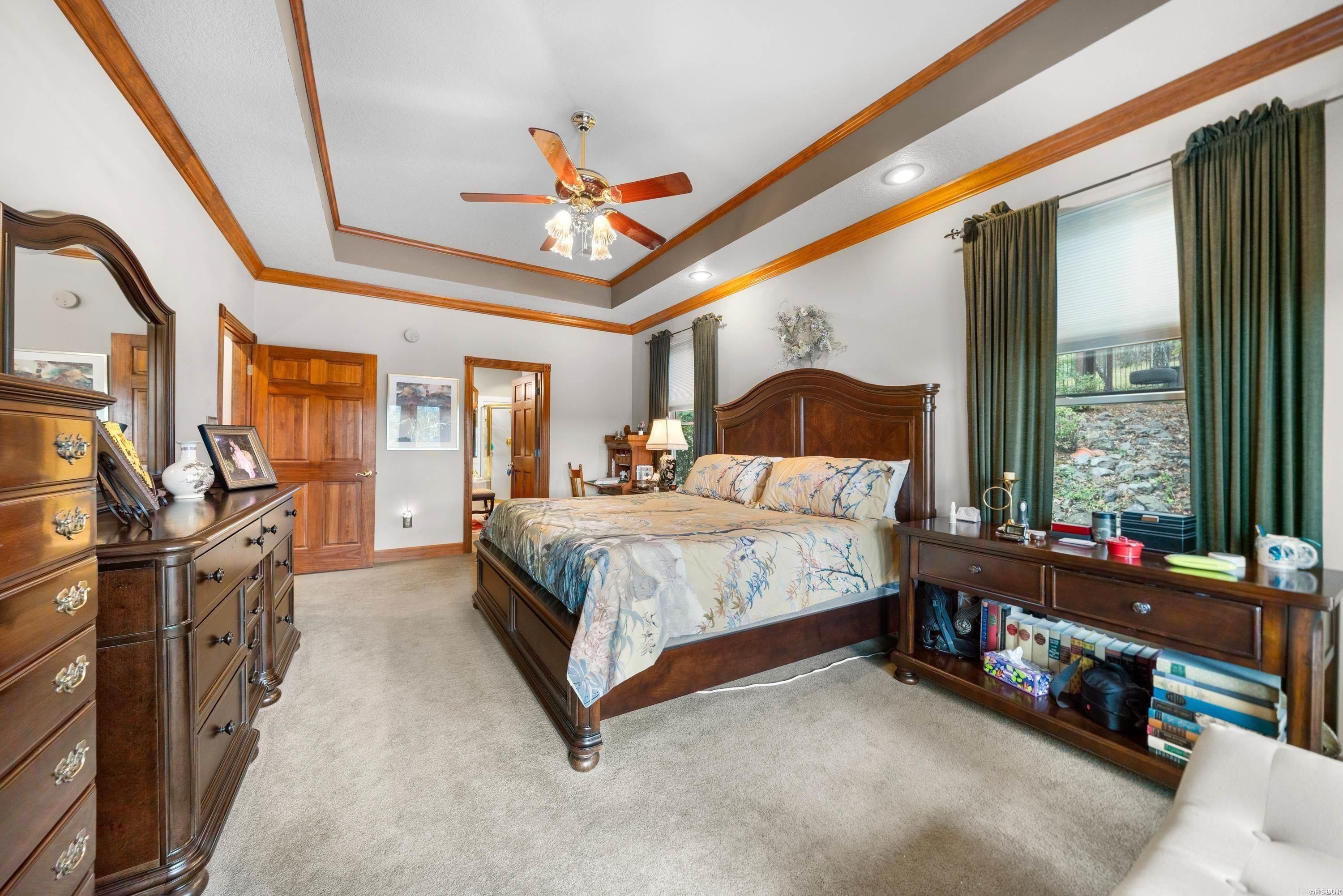 Hot Springs, Arkansas, 71913, United States, 4 Bedrooms Bedrooms, ,3 BathroomsBathrooms,Residential,For Sale,1983883