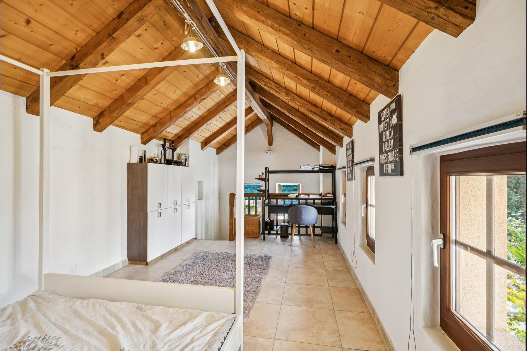  An authentic, charming home in the heart of an estate spanning more than 7,500 m - 物件實景