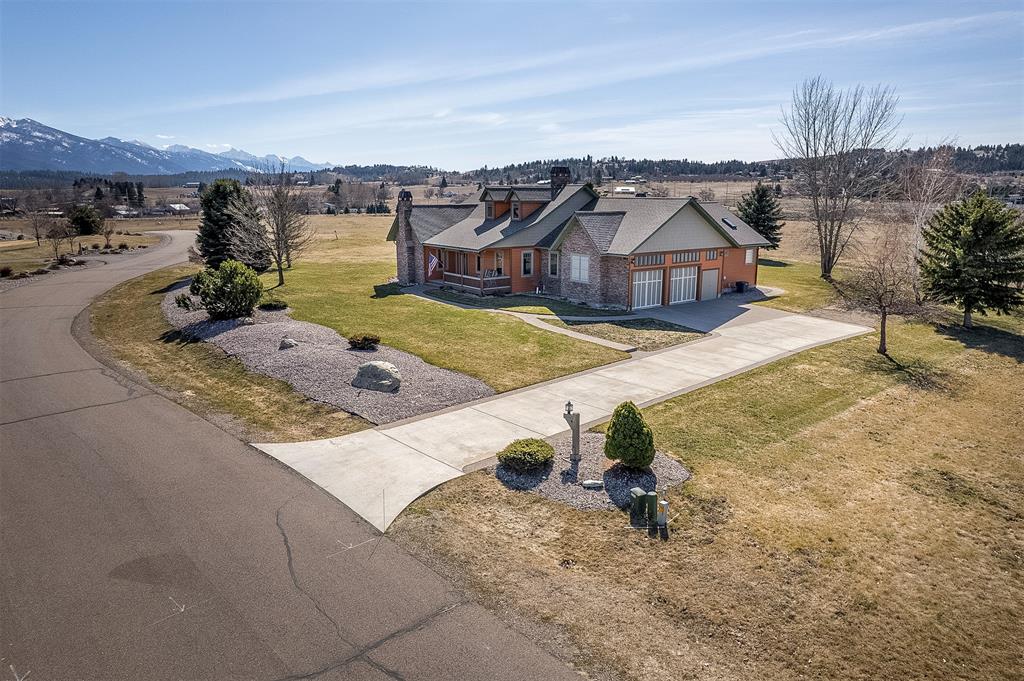 Polson, Montana, 59860, United States, 4 Bedrooms Bedrooms, ,4 BathroomsBathrooms,Residential,For Sale,1930633