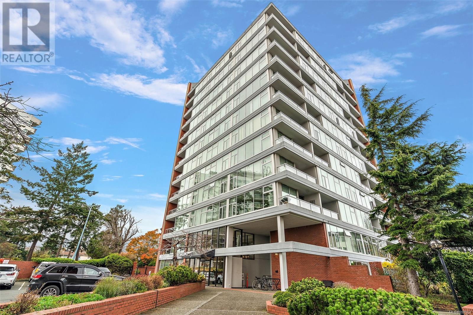 VICTORIA, British Columbia, V9A 7G7, CA, 2 Bedrooms Bedrooms, ,1 BathroomBathrooms,Residential,For Sale,1950570