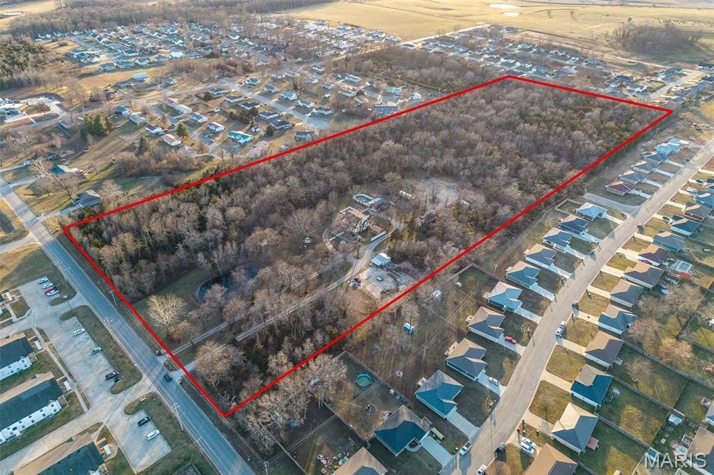 Lebanon, Missouri, 65536, United States, 3 Bedrooms Bedrooms, ,4 BathroomsBathrooms,Residential,For Sale,2017638