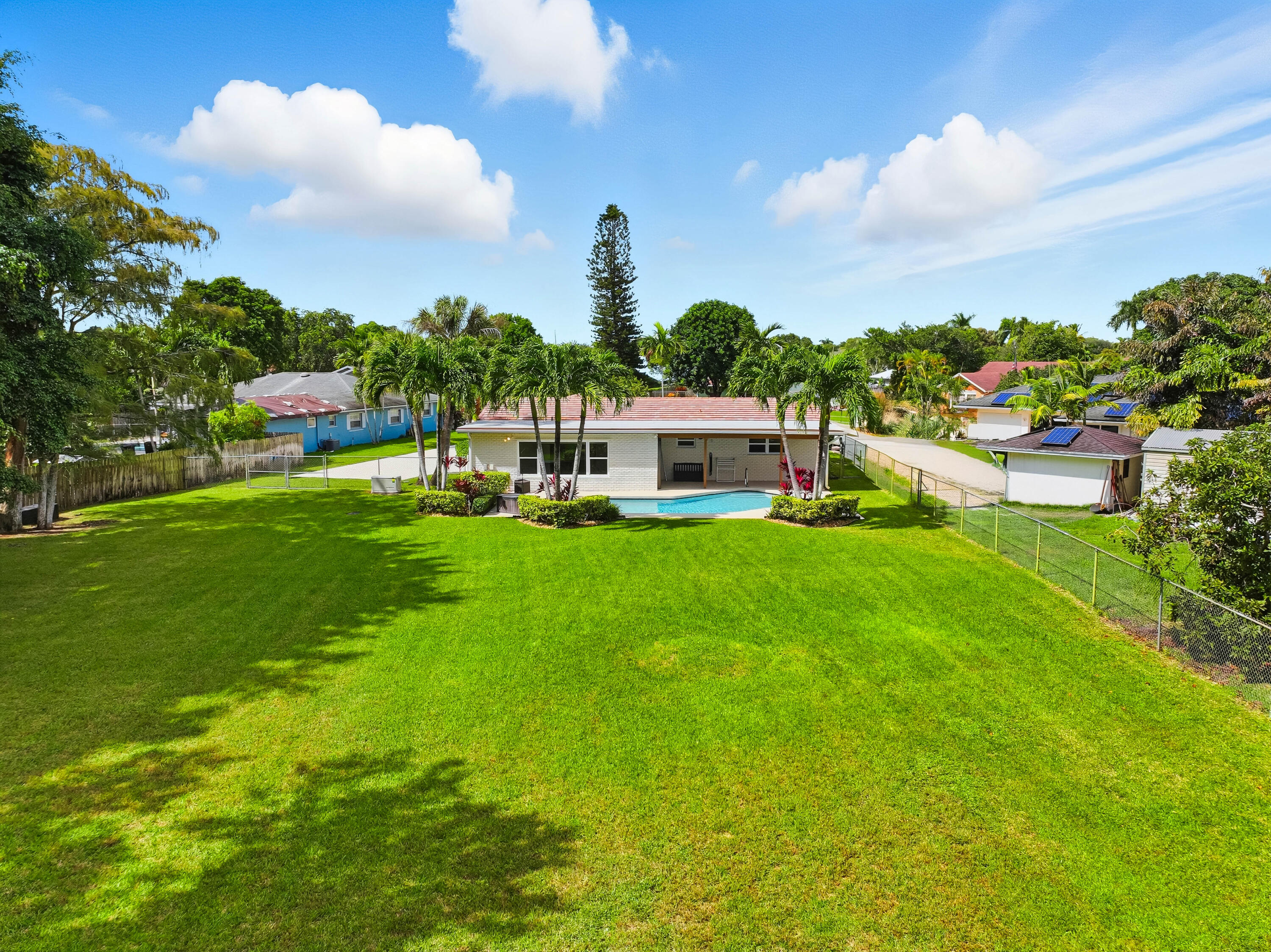 Royal Palm Beach, Florida, 33411, United States, 3 Bedrooms Bedrooms, ,3 BathroomsBathrooms,Residential,For Sale,1970121