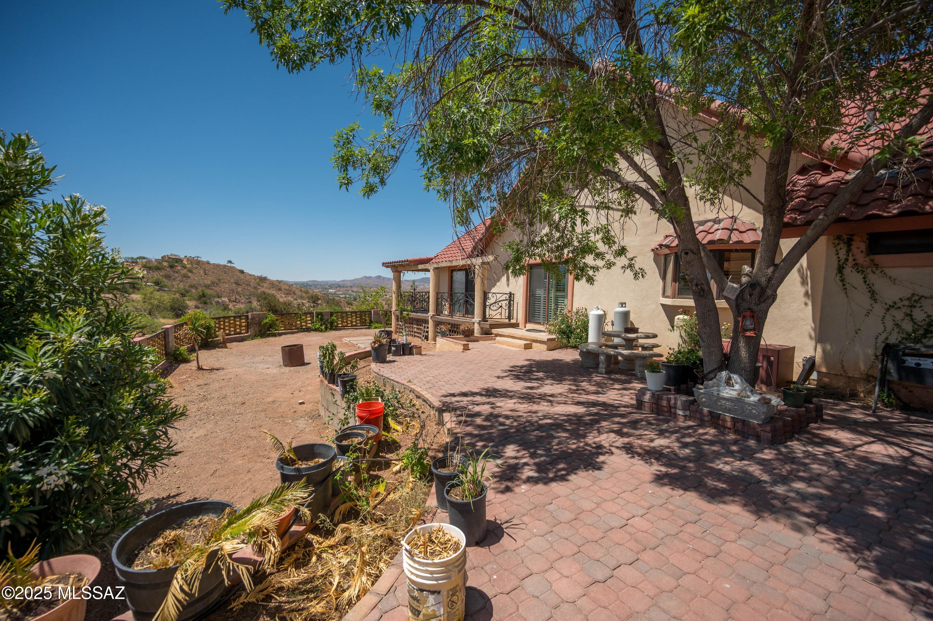 Nogales, Arizona, 85621, United States, 4 Bedrooms Bedrooms, ,4 BathroomsBathrooms,Residential,For Sale,1974525