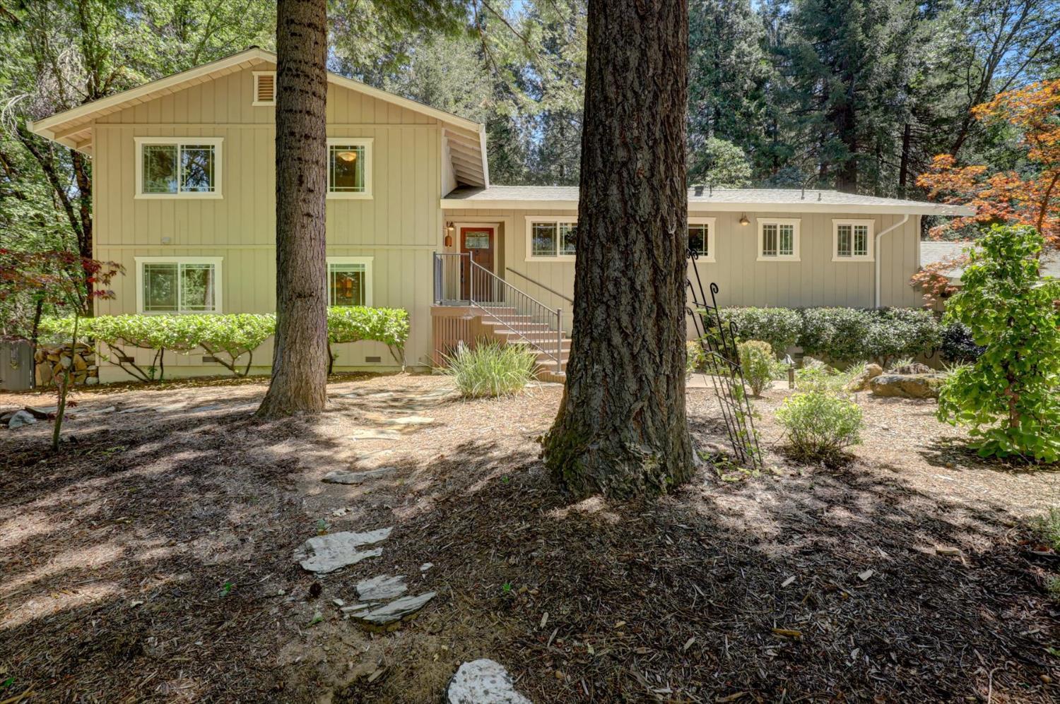 Nevada City, California, 95959, United States, 4 Bedrooms Bedrooms, ,4 BathroomsBathrooms,Residential,For Sale,1921585