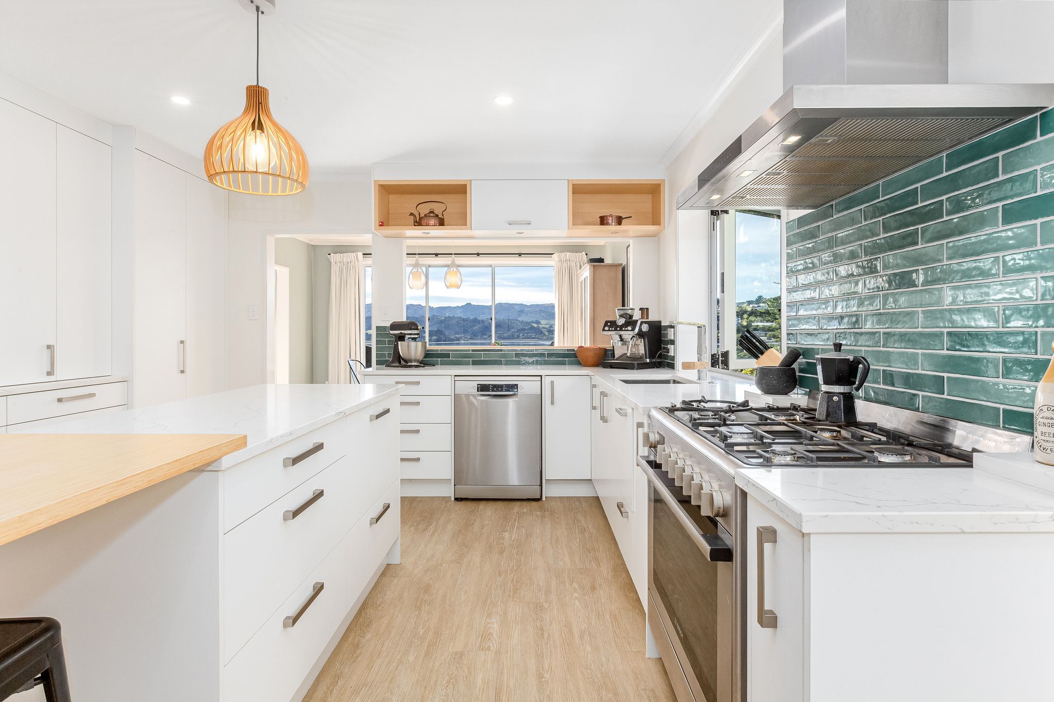  11 Spinnaker Drive, Whitby - 物件實景