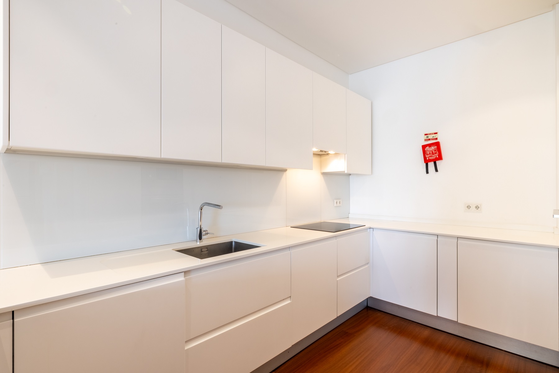  Building, 12 bedrooms, for Sale - 物件實景