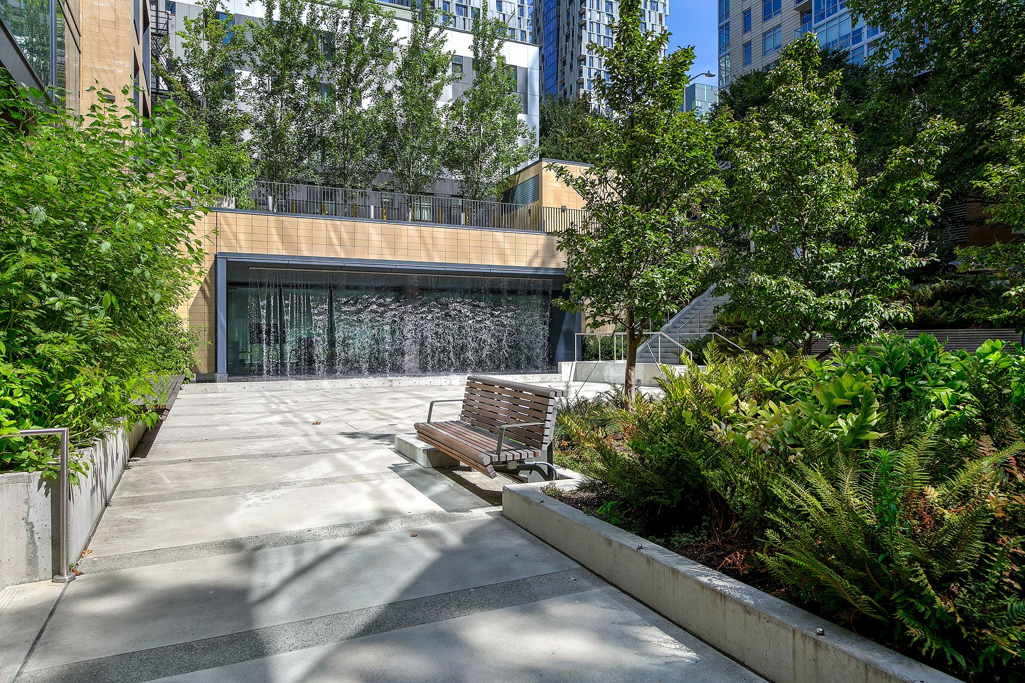  800 Columbia Street #1801 , Seattle, WA 98104 - 物件實景