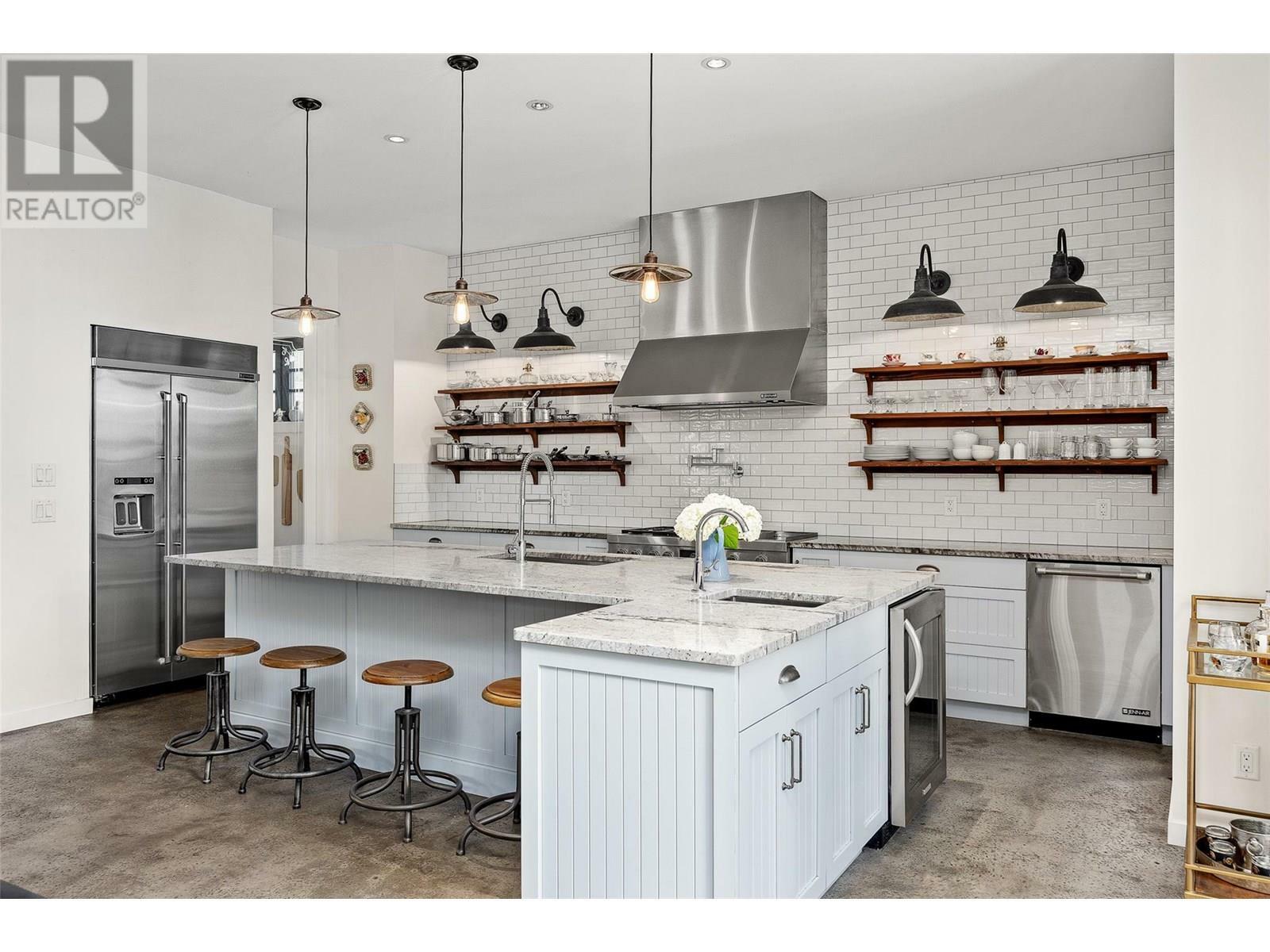KELOWNA, British Columbia, V1Y 5N3, CA, 6 Bedrooms Bedrooms, ,4 BathroomsBathrooms,Residential,For Sale,1883056
