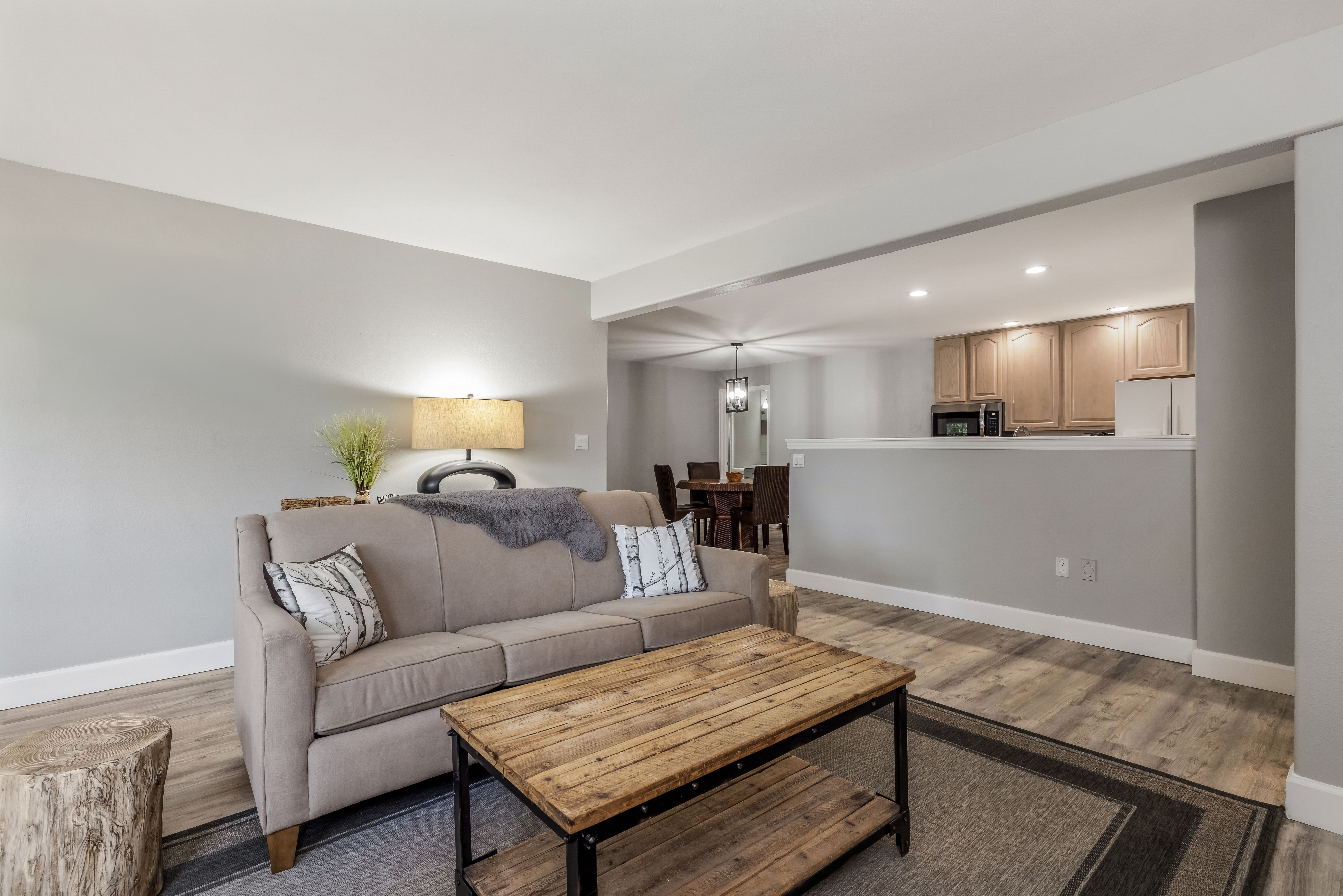  Spacious Five-Bedroom Residence with a Prime Ski-Slope View - 物件實景