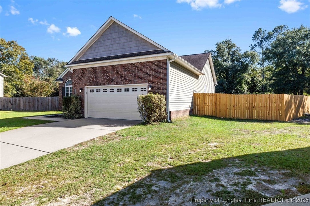 Hope Mills, North Carolina, 28348, United States, 3 Bedrooms Bedrooms, ,2 BathroomsBathrooms,Residential,For Sale,1984187