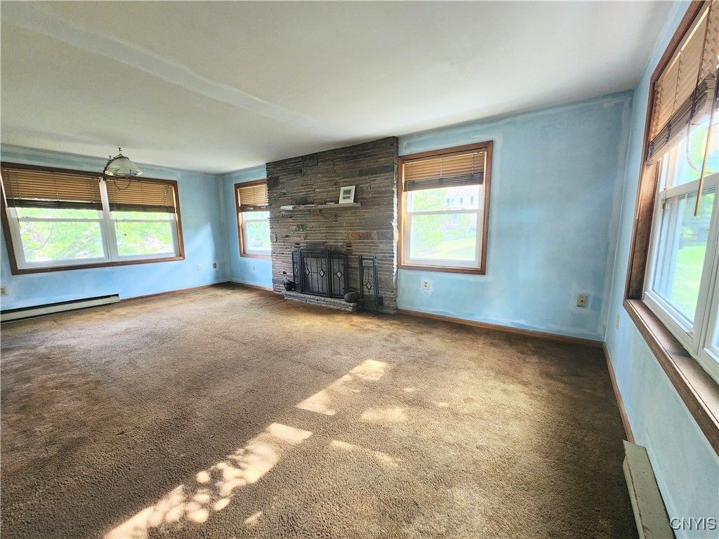 Skaneateles, New York, 13152, United States, 3 Bedrooms Bedrooms, ,3 BathroomsBathrooms,Residential,For Sale,1840315