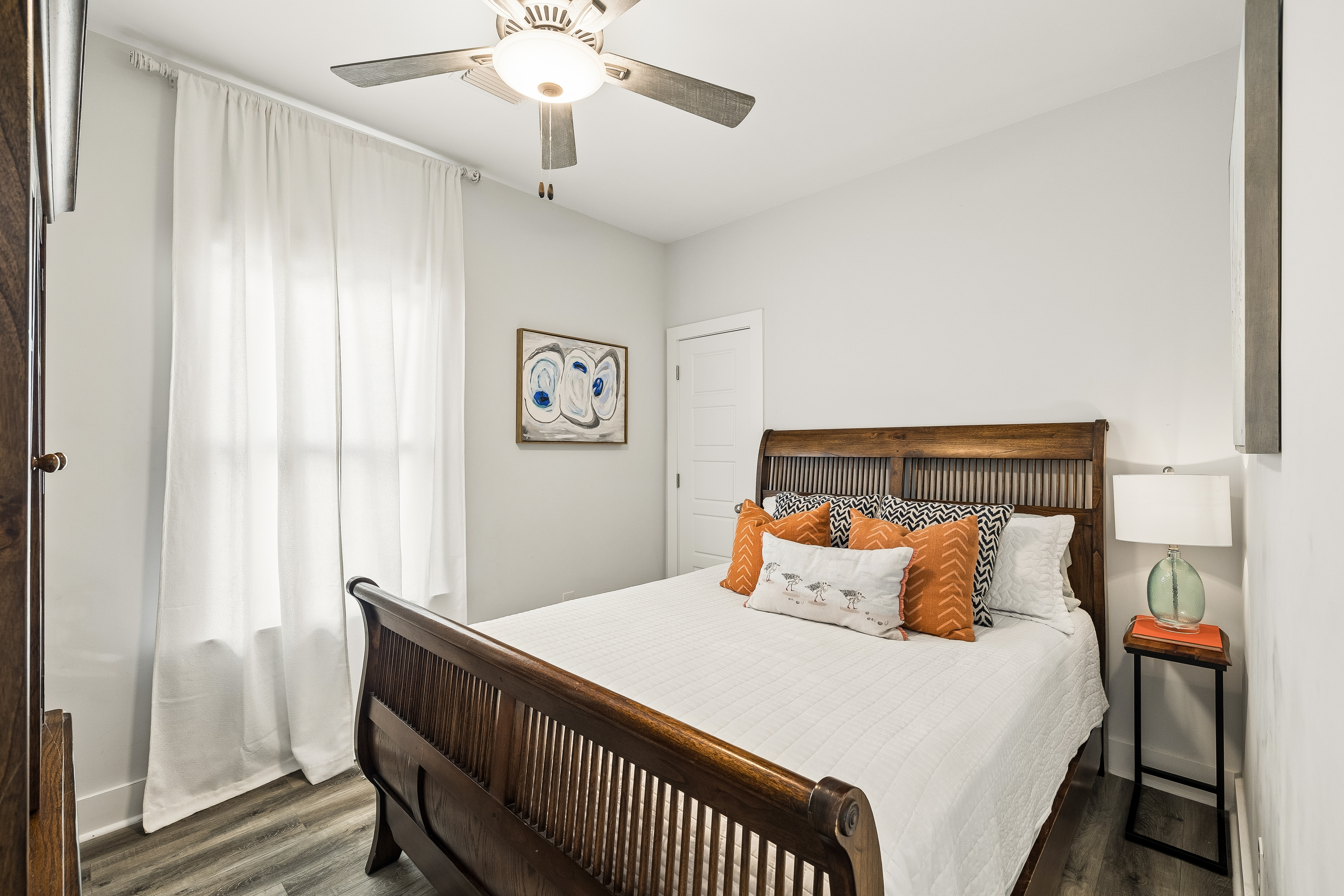  Turnkey Coastal Cottage With Resort Amenities In Gated Waterfront Community - 物件實景