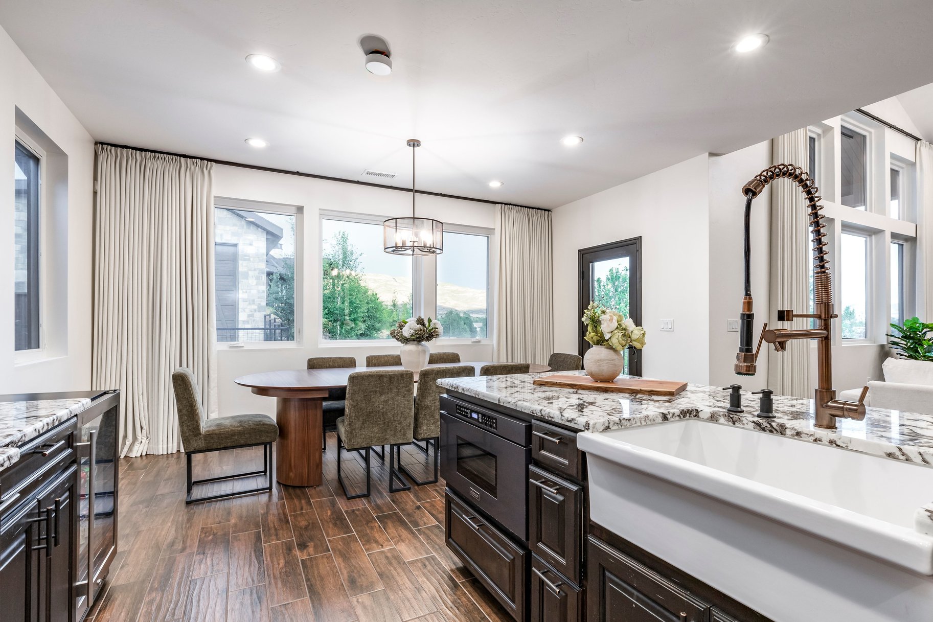 Unparalleled Value in River Meadows Ranch with Heated 3-Car & RV Garage - 物件實景