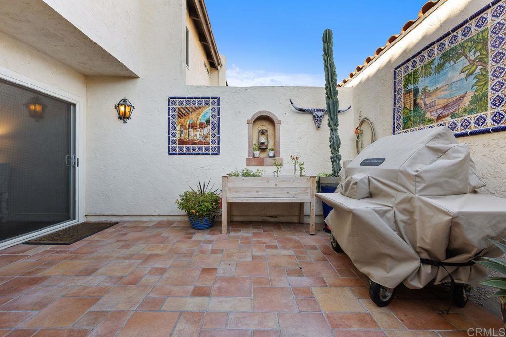 Vista, California, 92084, United States, 2 Bedrooms Bedrooms, ,3 BathroomsBathrooms,Residential,For Sale,1987849