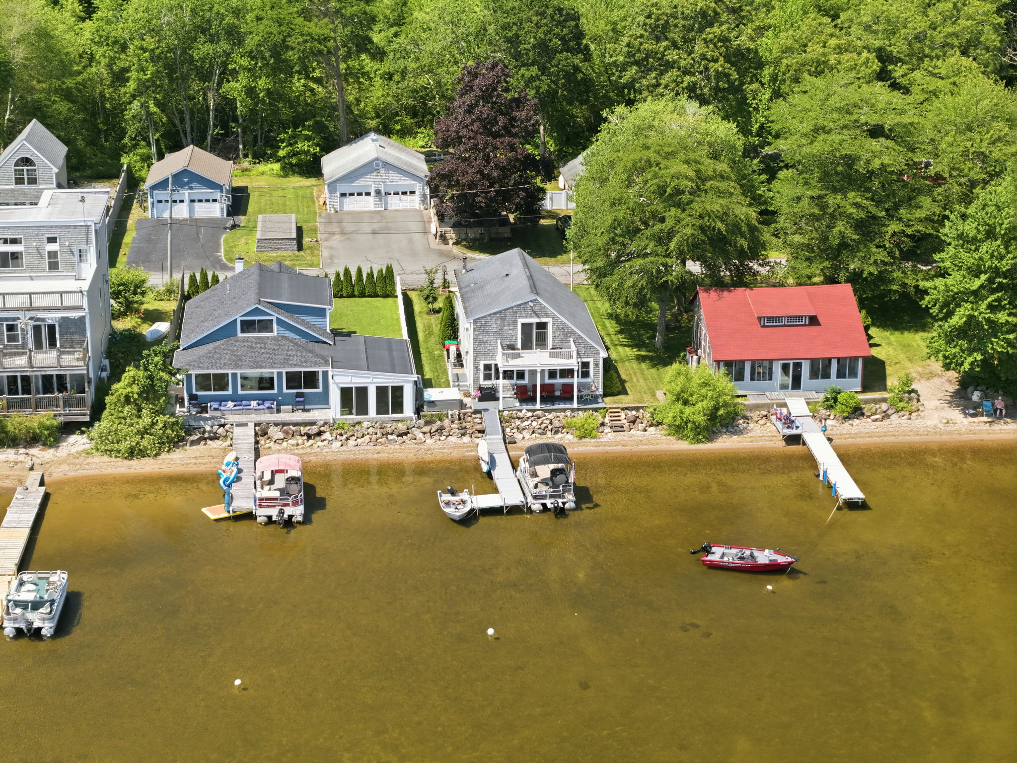  145 Staples Shore Rd, Lakeville - 物件實景