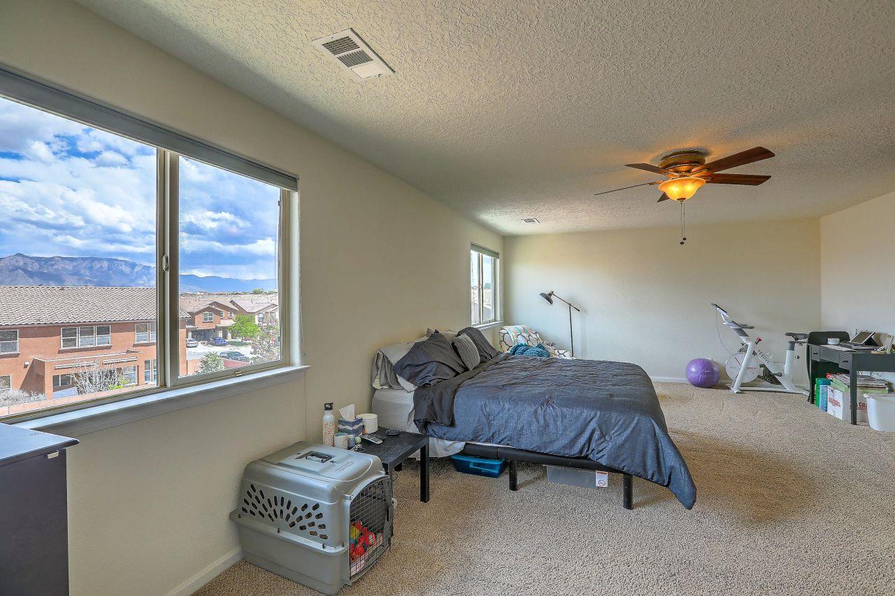 Rio Rancho, New Mexico, 87124, United States, 5 Bedrooms Bedrooms, ,4 BathroomsBathrooms,Residential,For Sale,1805604