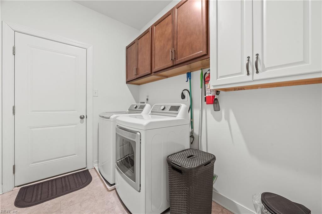 Gloucester, Virginia, 23061-2587, United States, 4 Bedrooms Bedrooms, ,3 BathroomsBathrooms,Residential,For Sale,1872162