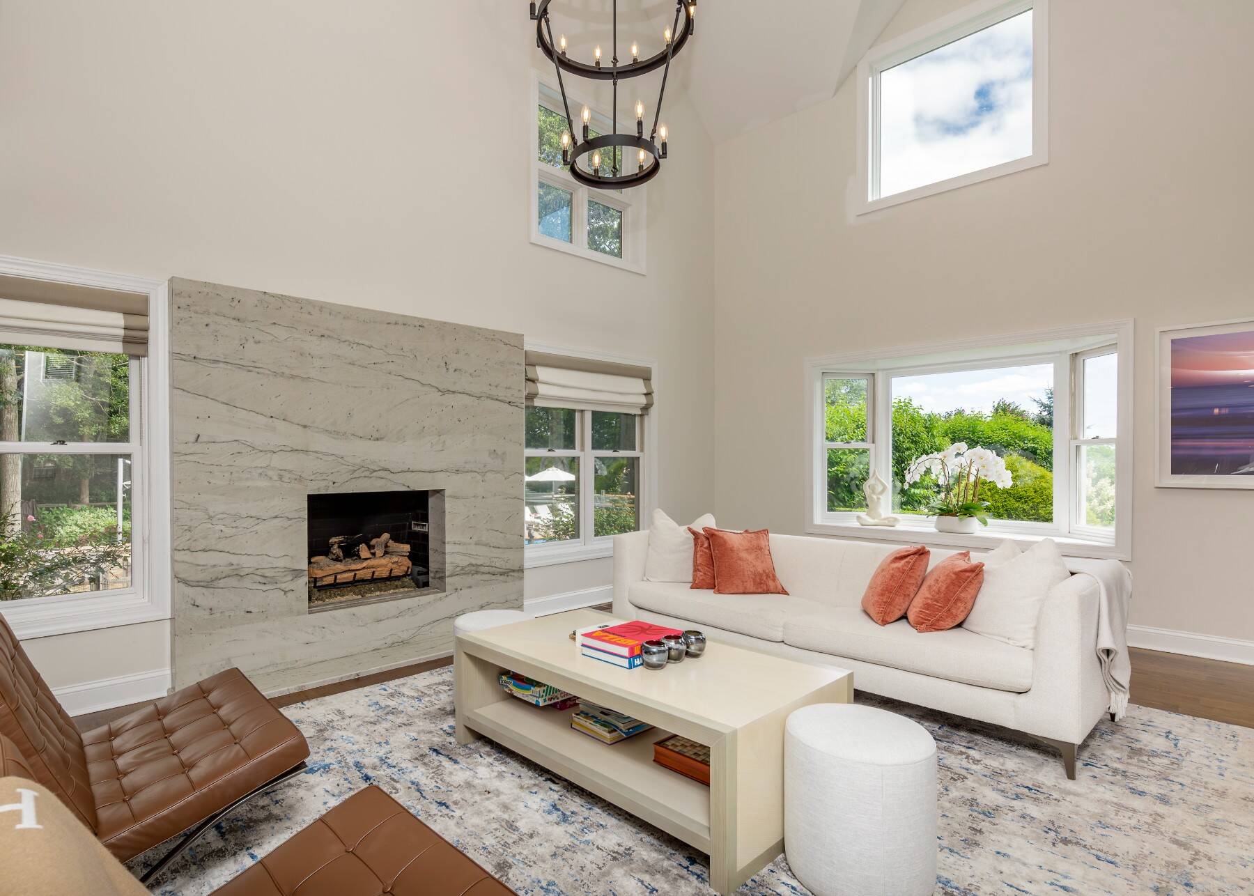  Serene Gated Retreat with Farm Vistas in Water Mill - 物件實景