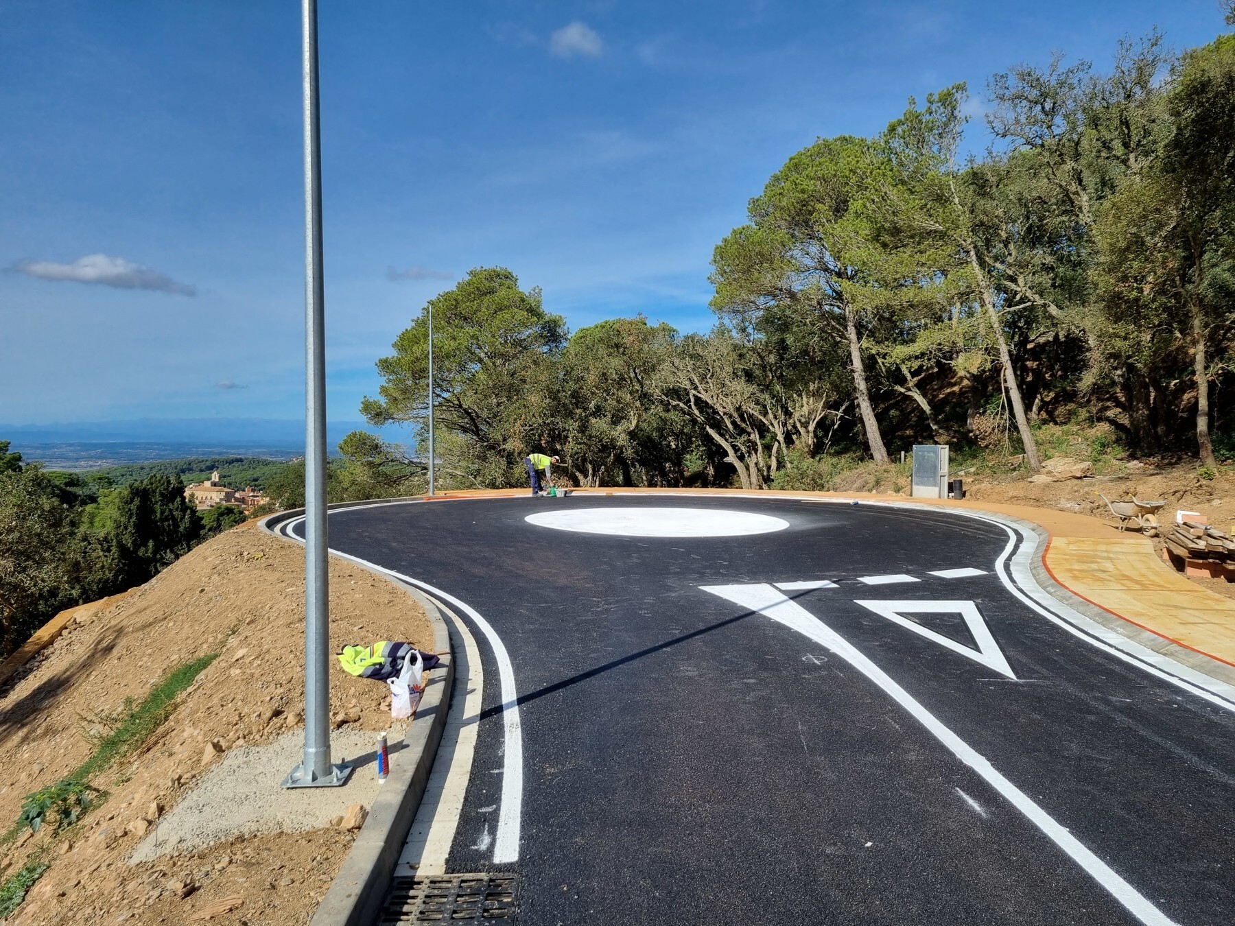  Fantastic south facing plot in the village of Begur - 物件實景