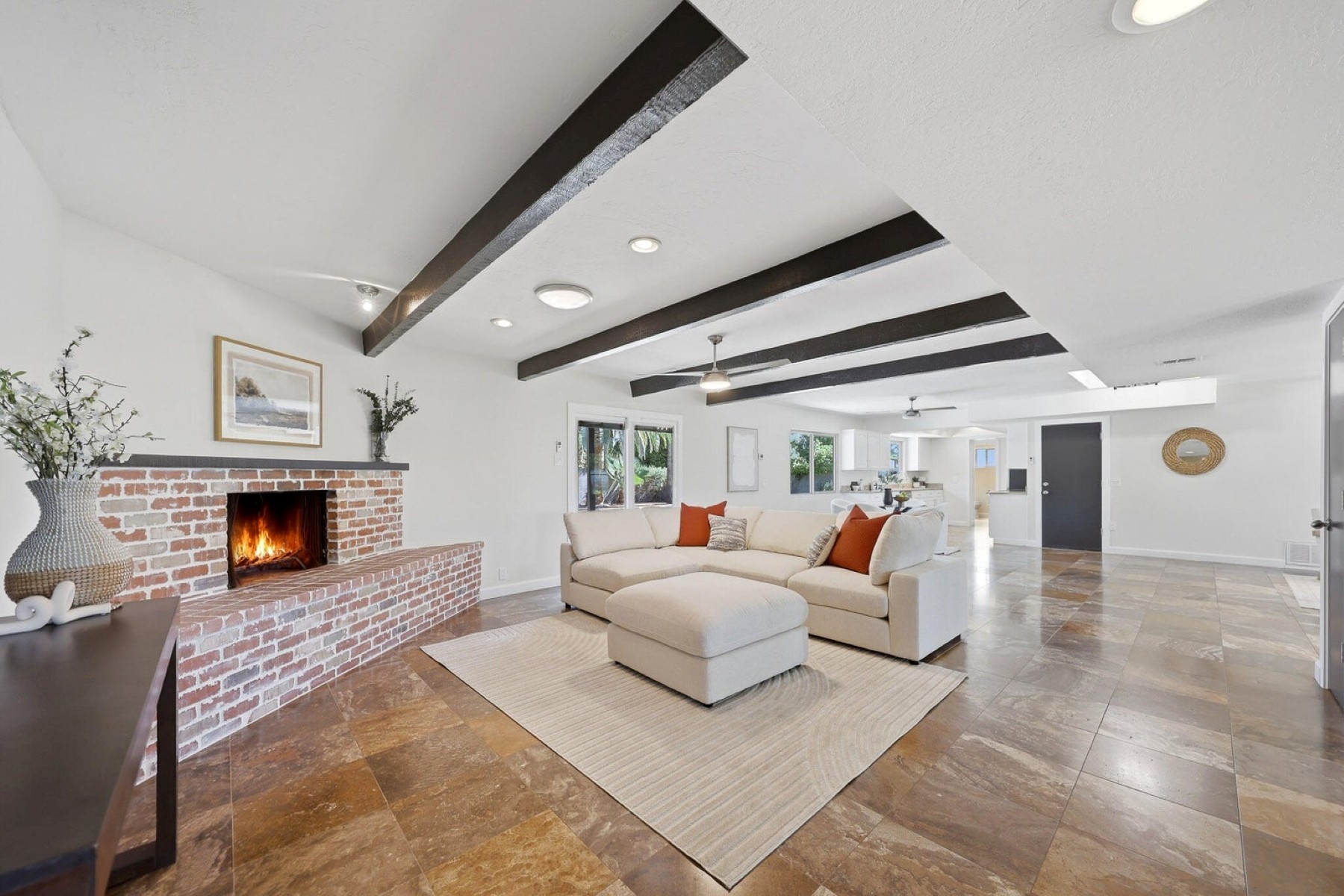  5610 E Charter Oak Road¦Scottsdale, AZ - 物件實景