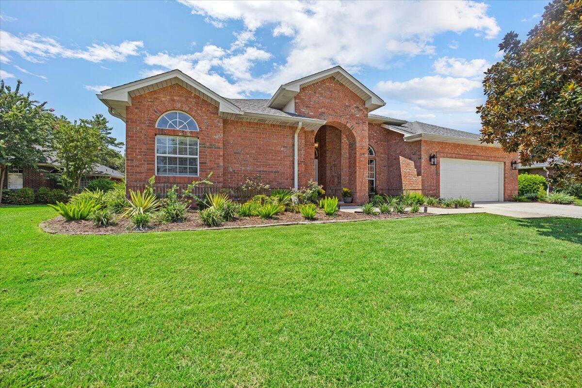 Navarre, Florida, 32566, United States, 3 Bedrooms Bedrooms, ,2 BathroomsBathrooms,Residential,For Sale,1933004