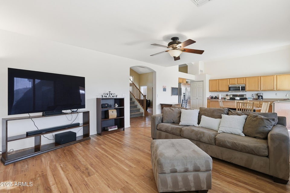 Phoenix, Arizona, 85045, United States, 4 Bedrooms Bedrooms, ,3 BathroomsBathrooms,Residential,For Sale,2005317