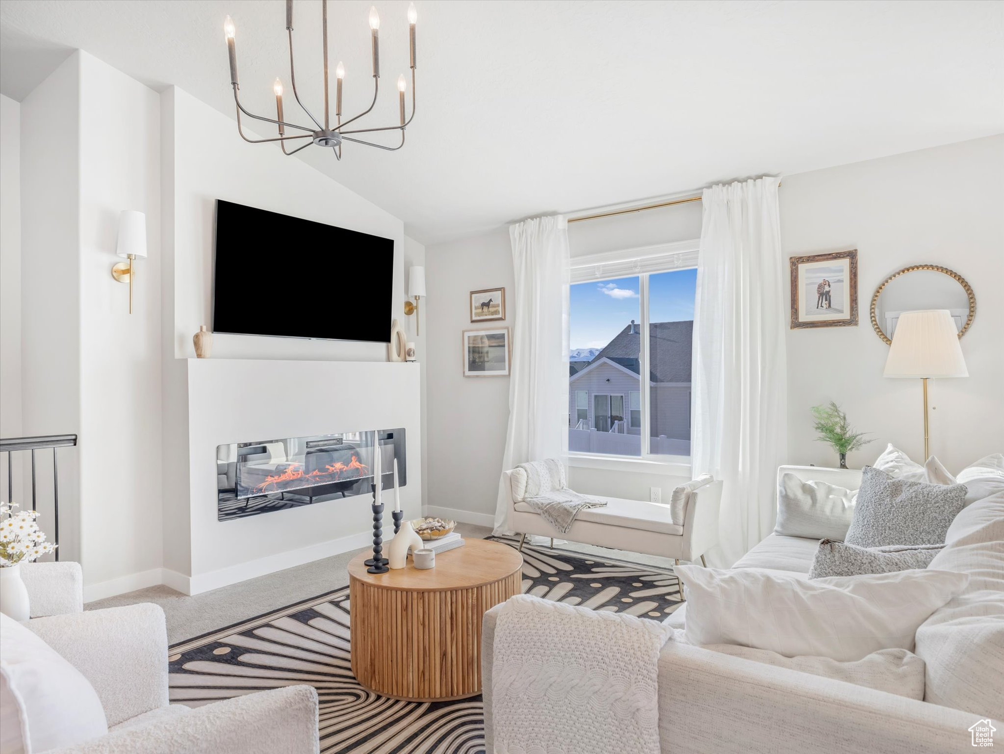 Tooele, Utah, 84074, United States, 3 Bedrooms Bedrooms, ,2 BathroomsBathrooms,Residential,For Sale,1859908