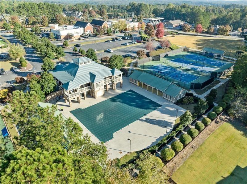 Acworth, Georgia, 30101, United States, 6 Bedrooms Bedrooms, ,4 BathroomsBathrooms,Residential,For Sale,1977927