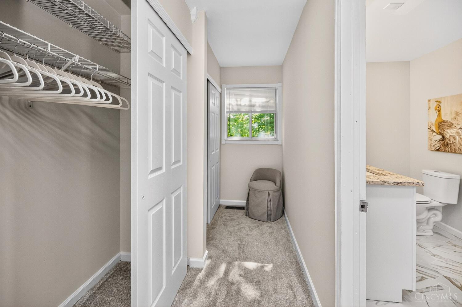 Sycamore Twp, Ohio, 45241, United States, 4 Bedrooms Bedrooms, ,4 BathroomsBathrooms,Residential,For Sale,1982774