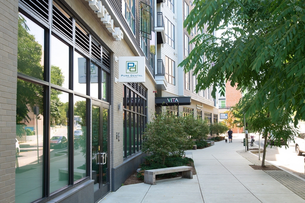 Boston, Massachusetts, 02130, United States, 3 Bedrooms Bedrooms, ,2 BathroomsBathrooms,Residential,For Sale,1885513