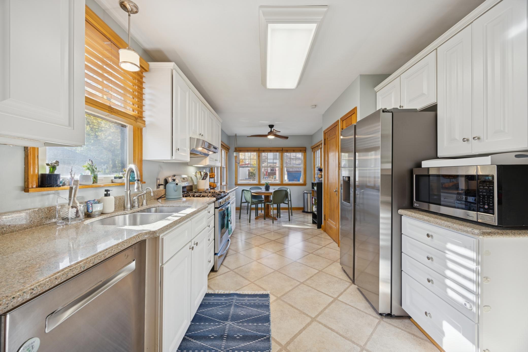 Minneapolis, Minnesota, 55418, United States, 3 Bedrooms Bedrooms, ,1 BathroomBathrooms,Residential,For Sale,1989084