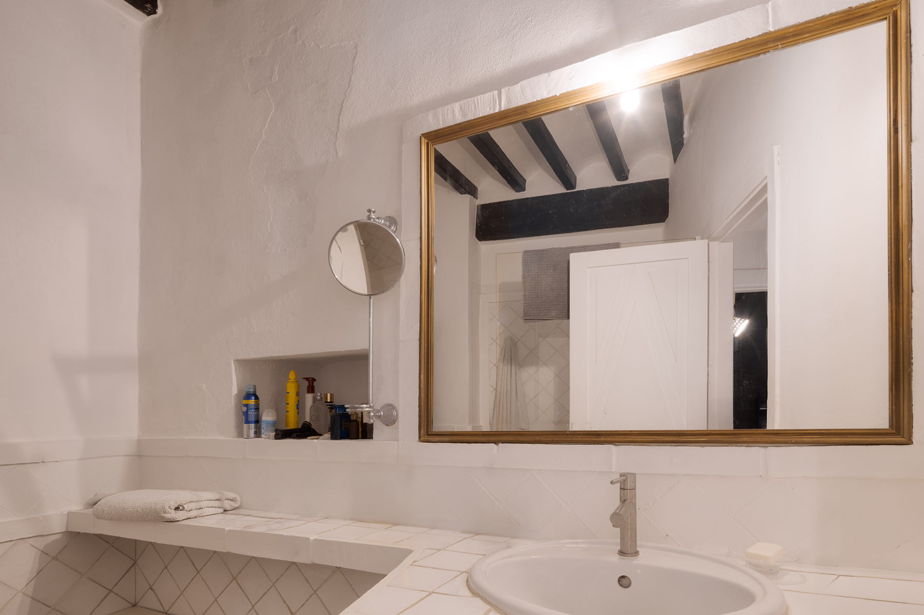  Historic flat with sea views and terrace in Dalt Vila - 物件實景
