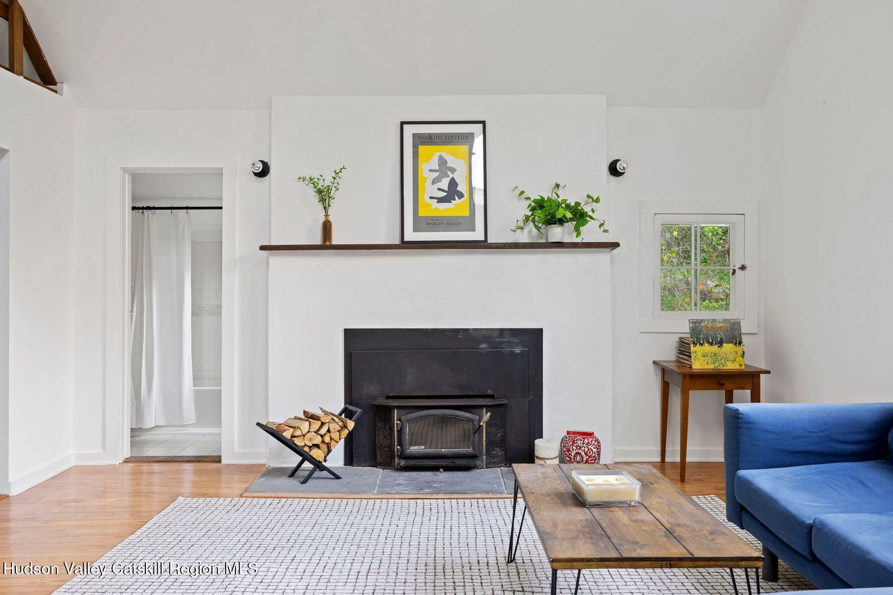 Woodstock, New York, 12409, United States, 2 Bedrooms Bedrooms, ,2 BathroomsBathrooms,Residential,For Sale,1949648