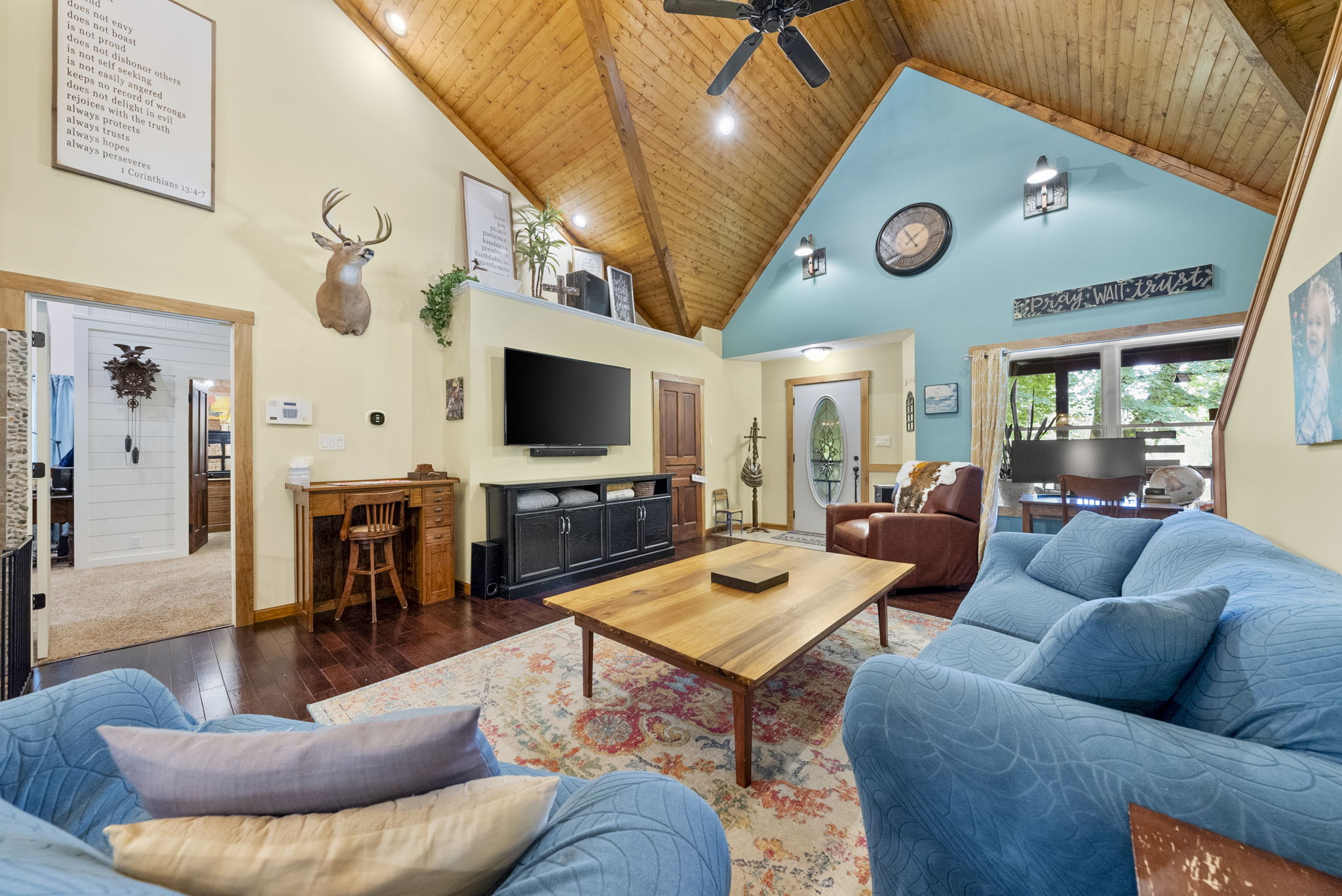 Bloomfield, Indiana, 47424, United States, 3 Bedrooms Bedrooms, ,2 BathroomsBathrooms,Residential,For Sale,1976098