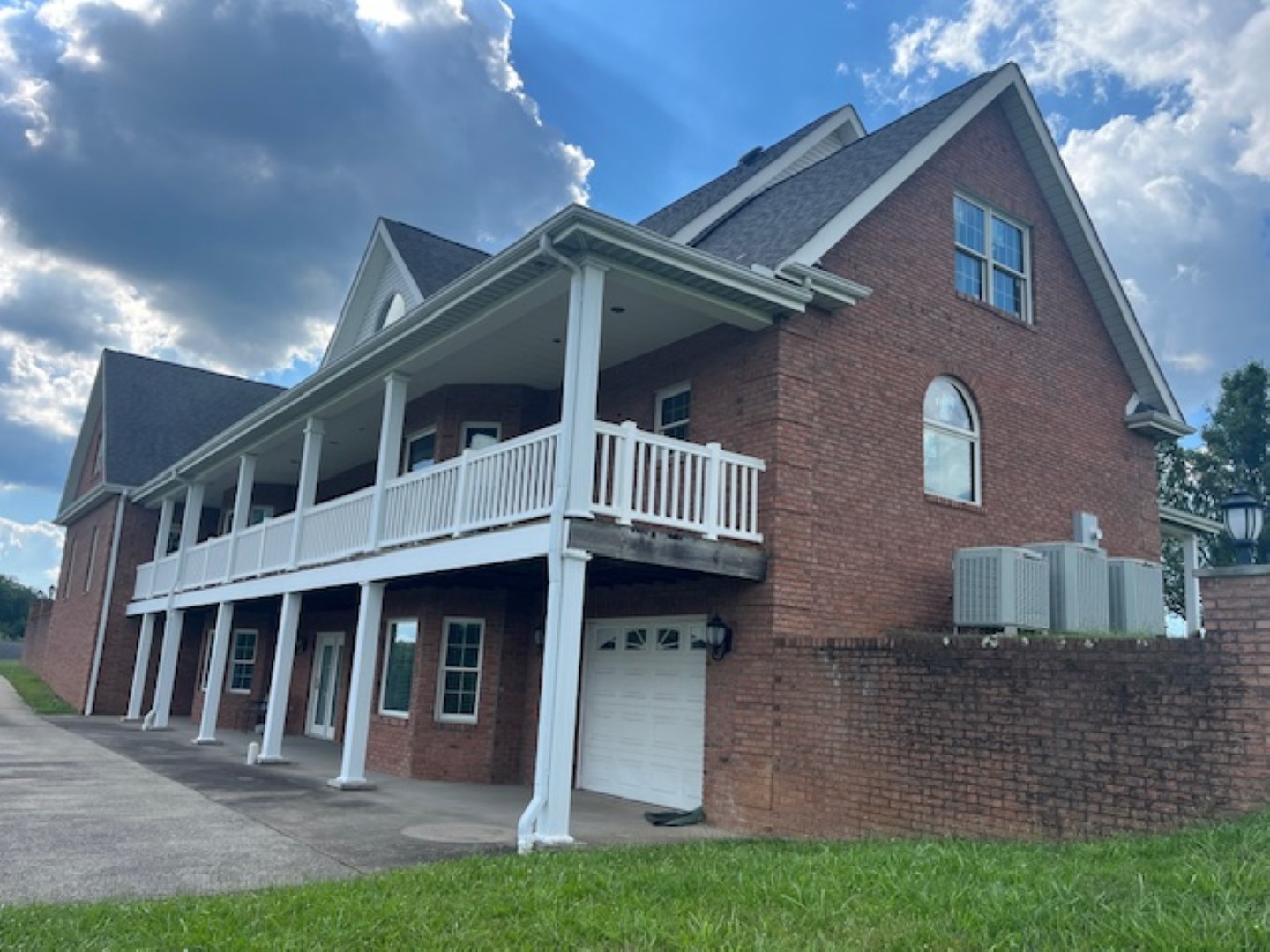 Barboursville, West Virginia, 25504, United States, 6 Bedrooms Bedrooms, ,6 BathroomsBathrooms,Residential,For Sale,1975244