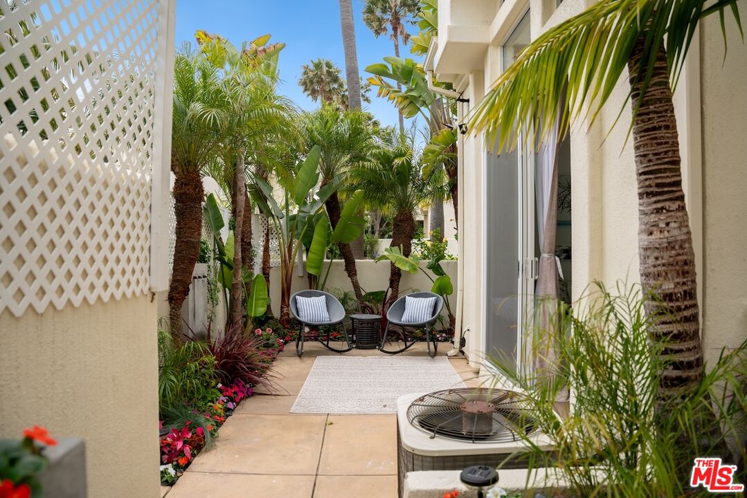 Malibu, California, 90265, United States, 3 Bedrooms Bedrooms, ,3 BathroomsBathrooms,Residential,For Sale,1850176