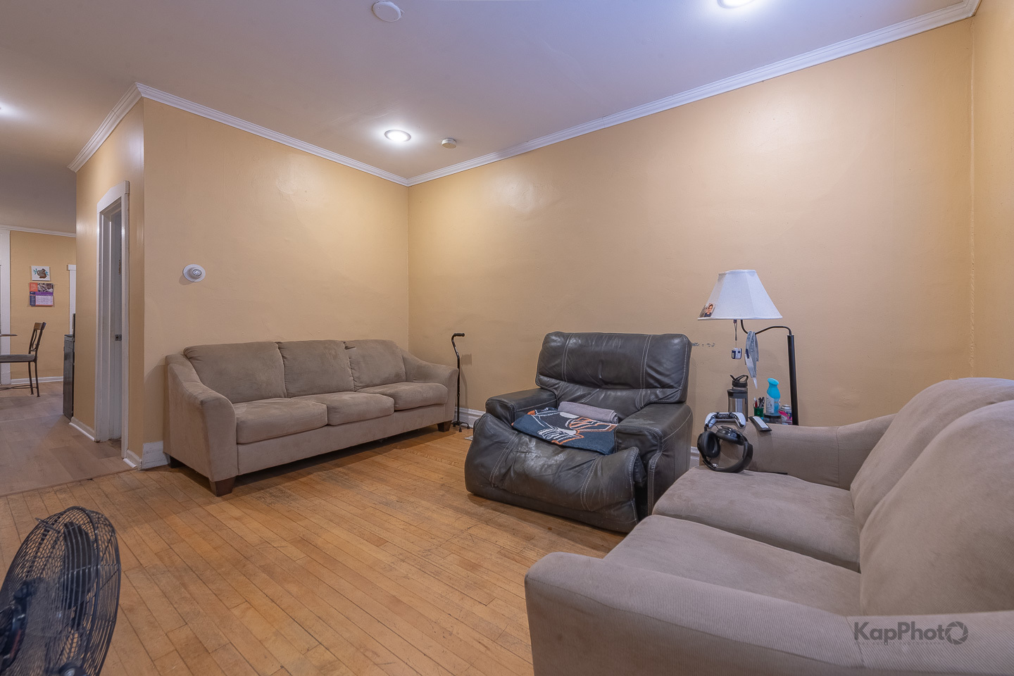 Chicago, Illinois, 60641, United States, 4 Bedrooms Bedrooms, ,Residential,For Sale,1975568