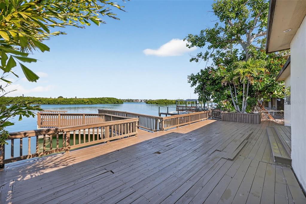 Redington Shores, Florida, 33708, United States, 4 Bedrooms Bedrooms, ,2 BathroomsBathrooms,Residential,For Sale,1997086