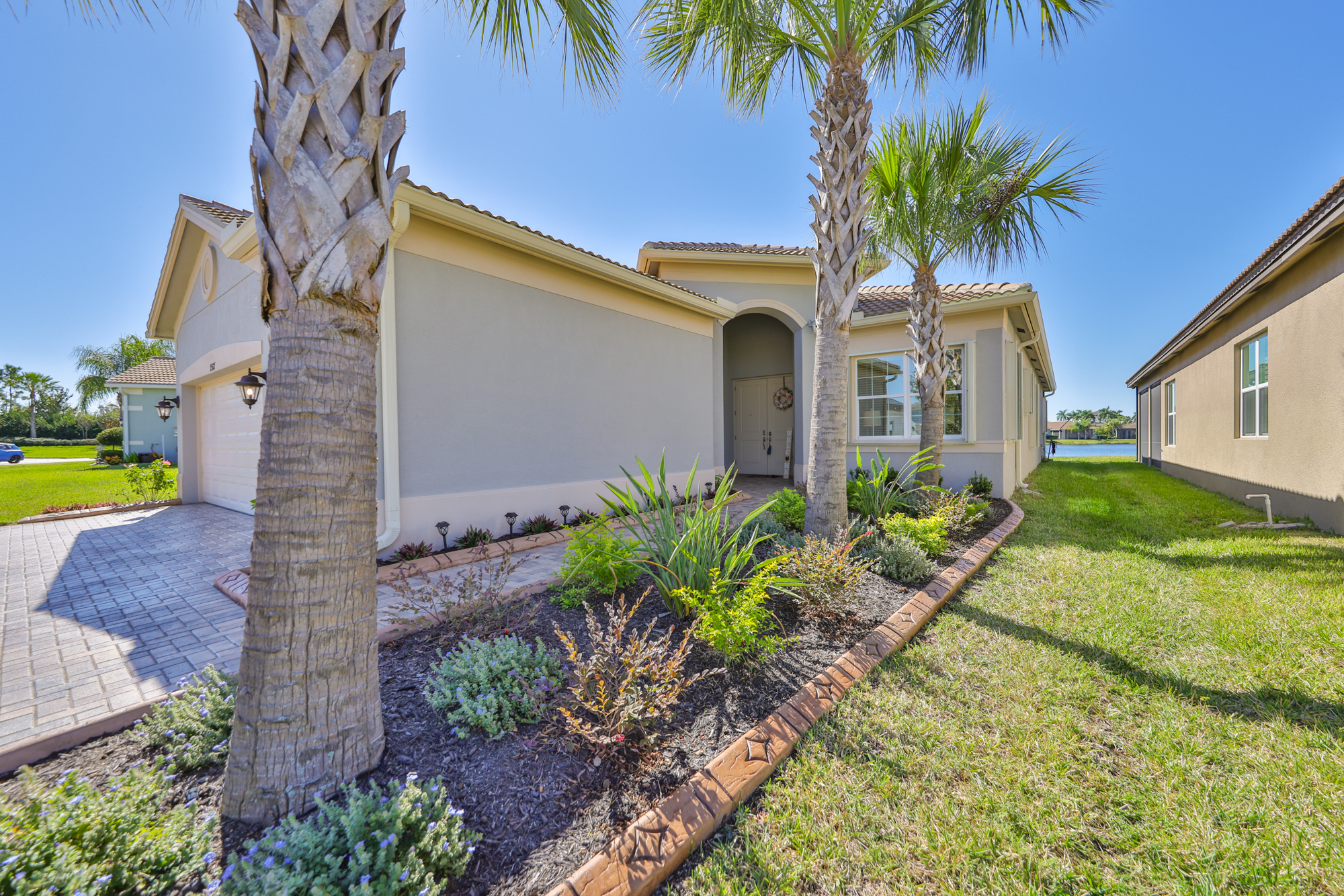 Wimauma, Florida, 33598, United States, 3 Bedrooms Bedrooms, ,3 BathroomsBathrooms,Residential,For Sale,1989865