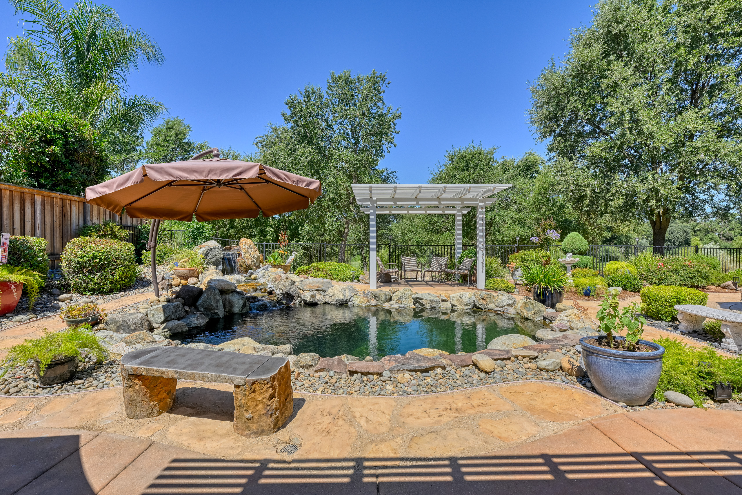  9425 Pinehurst Drive, Roseville, CA 95747 - 物件實景