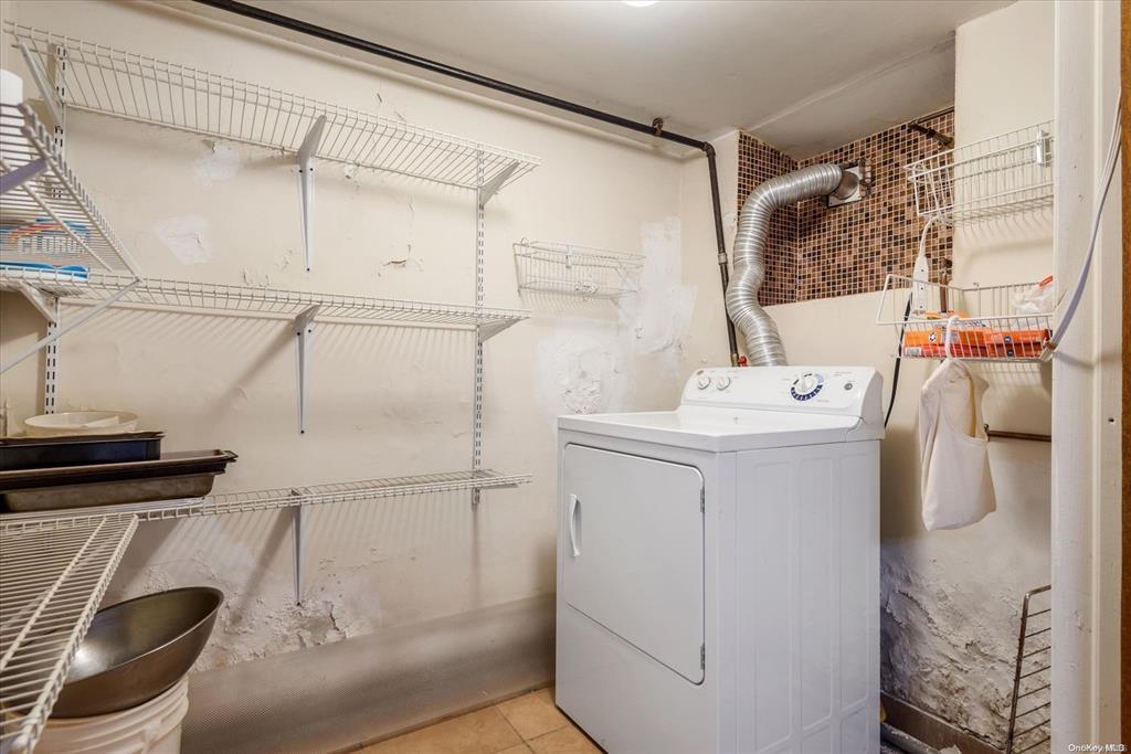 Brooklyn, New York, 11204, United States, 5 Bedrooms Bedrooms, ,3 BathroomsBathrooms,Residential,For Sale,1809100