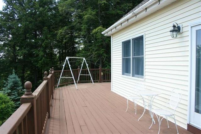 Claremont, New Hampshire, 03743, United States, 3 Bedrooms Bedrooms, ,1 BathroomBathrooms,Residential,For Sale,2048255