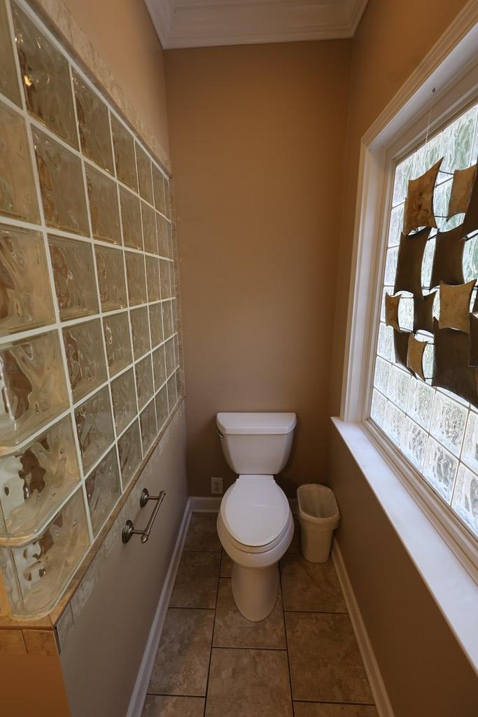 DALTON, Georgia, 30721, United States, 3 Bedrooms Bedrooms, ,3 BathroomsBathrooms,Residential,For Sale,1933476
