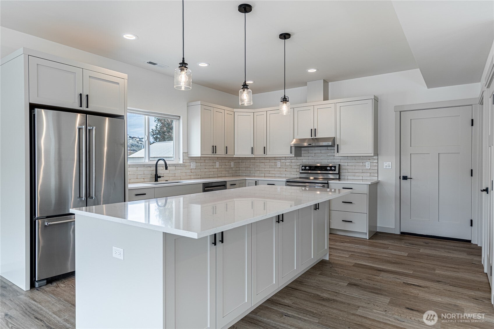Entiat, Washington, 98822, United States, 3 Bedrooms Bedrooms, ,2 BathroomsBathrooms,Residential,For Sale,1754478