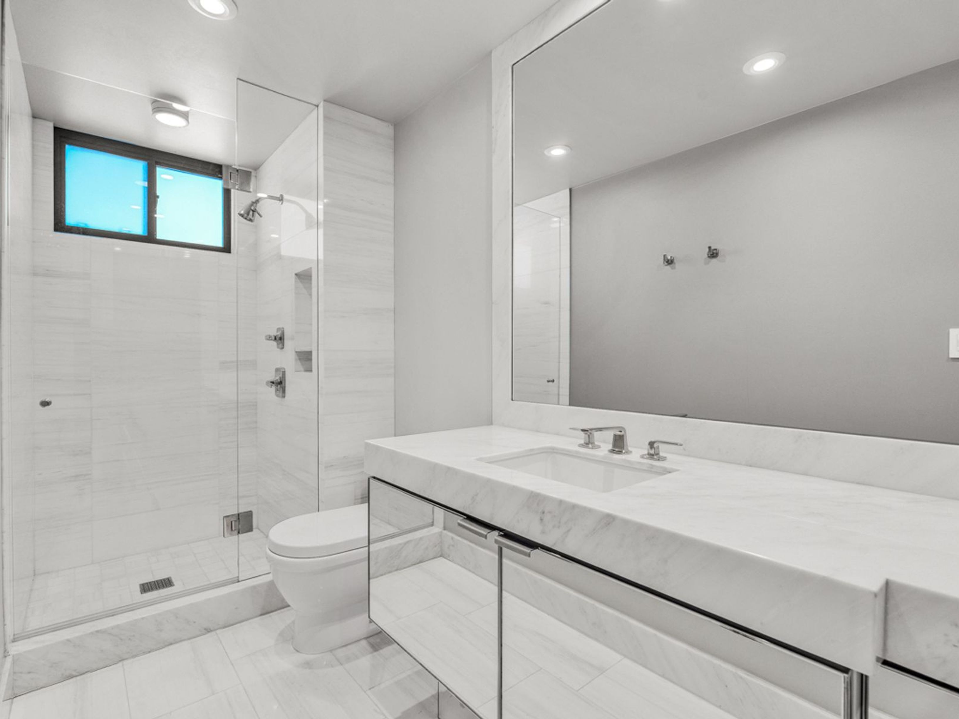  1100 Alta Loma Vista Road , West Hollywood, CA 90069 - 物件實景