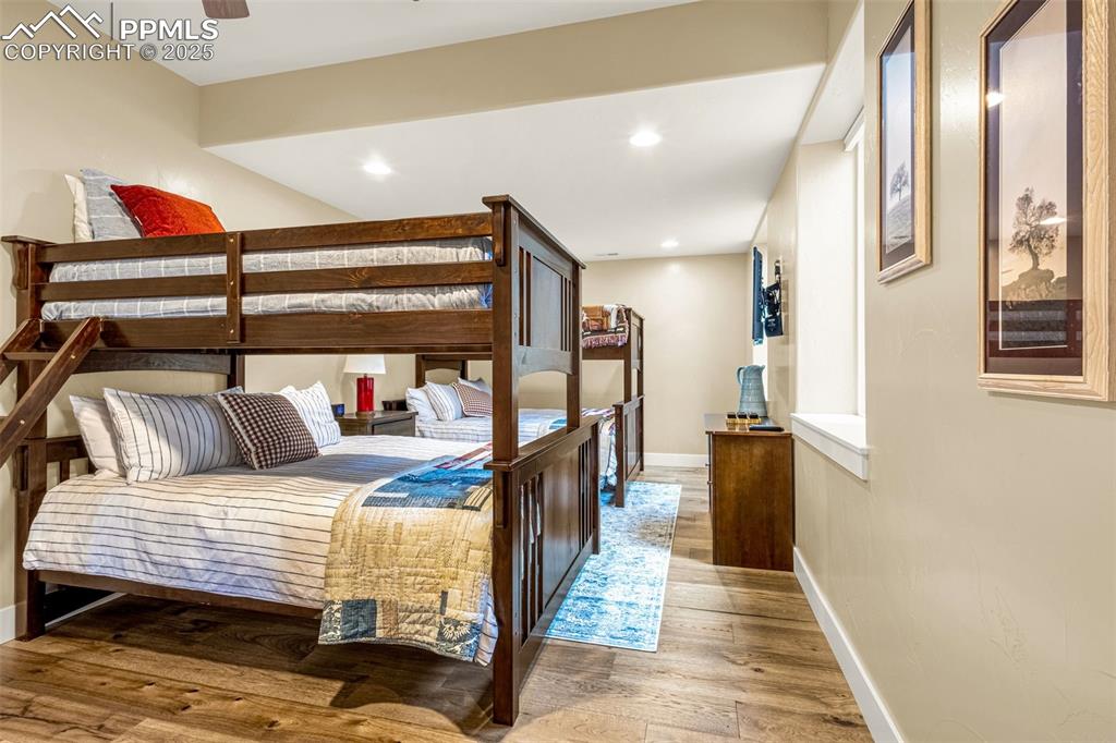 Monument, Colorado, 80132, United States, 5 Bedrooms Bedrooms, ,3 BathroomsBathrooms,Residential,For Sale,1949773