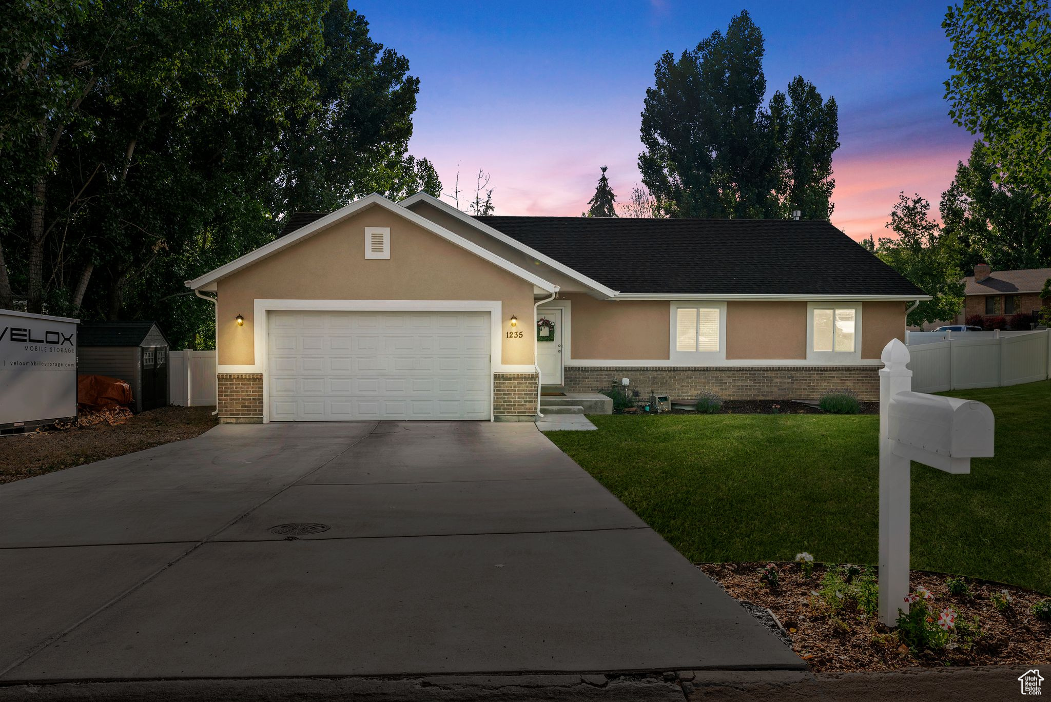 Heber City, Utah, 84032, United States, 6 Bedrooms Bedrooms, ,2 BathroomsBathrooms,Residential,For Sale,1882579