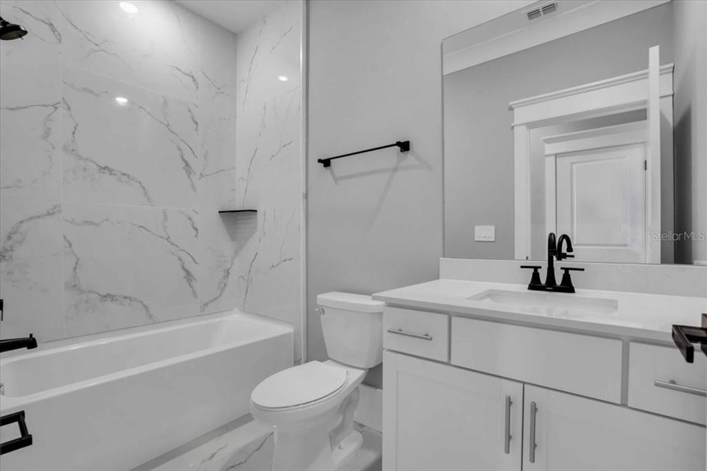 Bradenton, Florida, 34211, United States, 4 Bedrooms Bedrooms, ,3 BathroomsBathrooms,Residential,For Sale,1987959